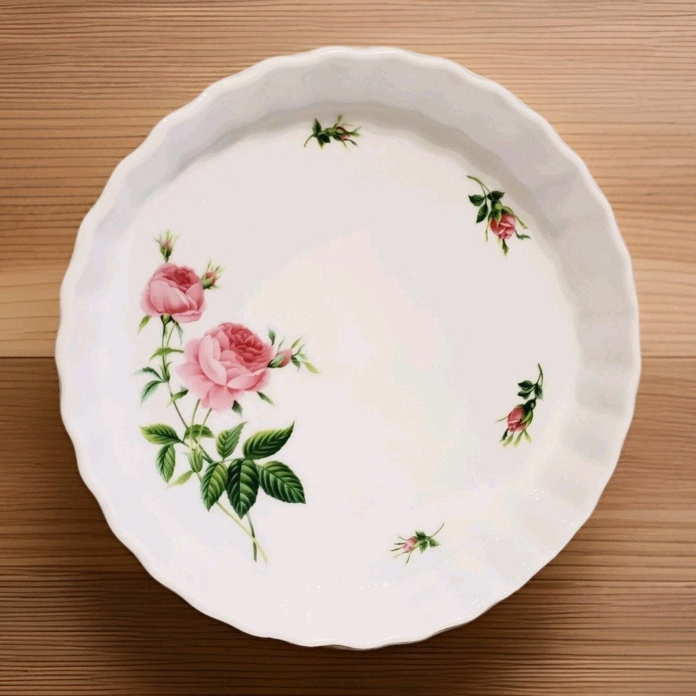 Christine Holm Ceramic Fluted Quiche Pie Dish Rose Pattern
